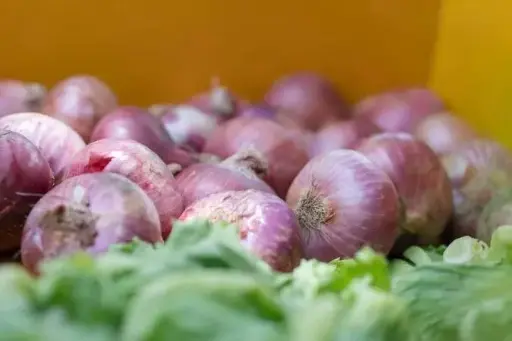 Somfresh Onions — Per Piece