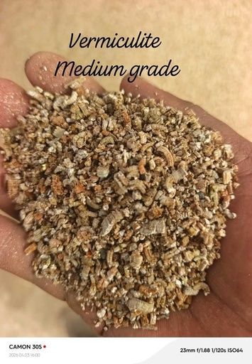 Quality Exfoliated vermiculite for seedlings propagation, thermal insulation, landscaping, horticulture, sound and fire proofing