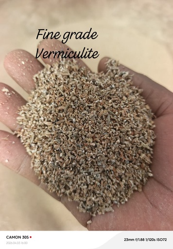 Quality Exfoliated vermiculite ( fine grade) used for seedling propagation, thermal insulation, landscaping, horticulture, sound and fire proofing
